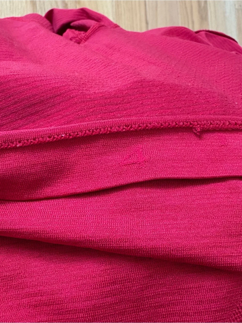 Lululemon Swiftly Tech Red Short-Sleeve Athletic Workout T-Shirt EUC Size 4